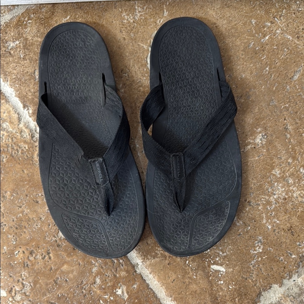 Merrell Vibram Black Flip Flops